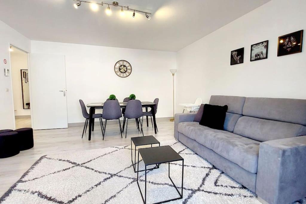 Cosy Home 2, 2 Chambres, 6 Personnes, 3 Min Gare, Parking Cergy Kültér fotó
